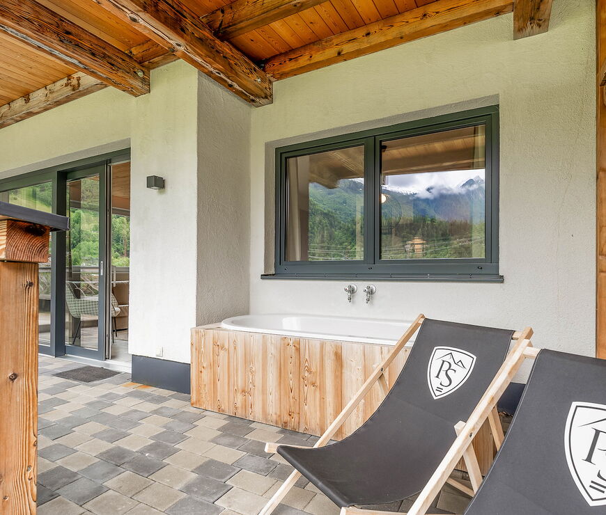 AvenidA Panorama Suites | Panorama Suite mit privater Sauna